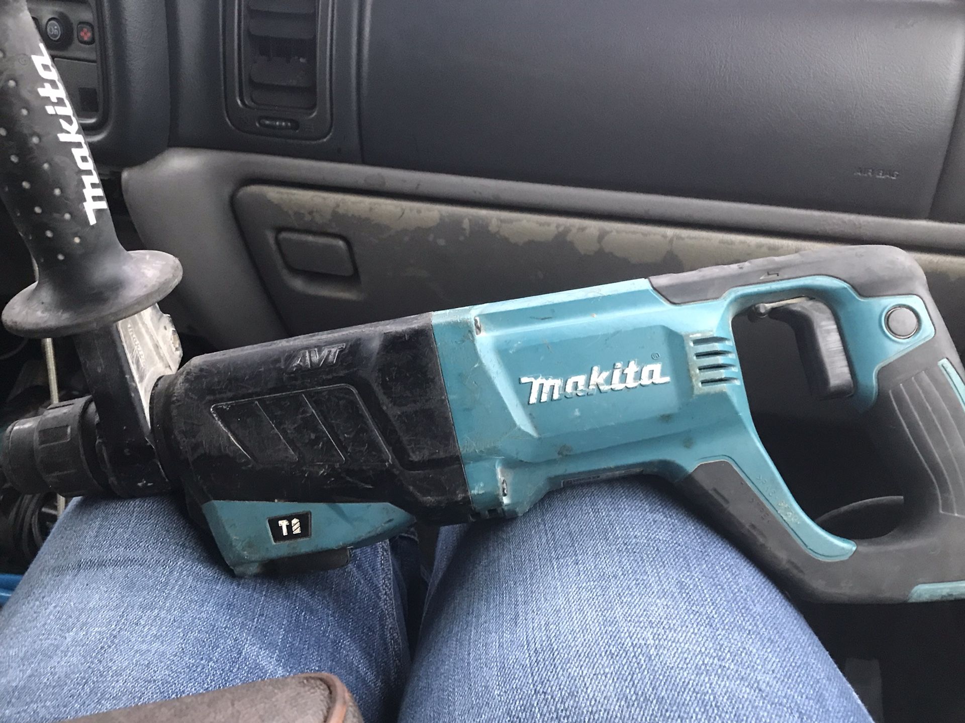 Makita Corded Rotar Hammer 