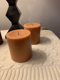 Table Lamp And Candles Thumbnail