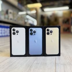 iPhone 13 Pro & 13 Pro Max (Take It Home In Payments/ llévalo a casa en pagos)