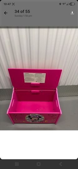 Baby Minnie Mouse Toy Chest/ Yellow High Chair