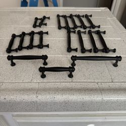 Draw / Cabinet Pull Handles