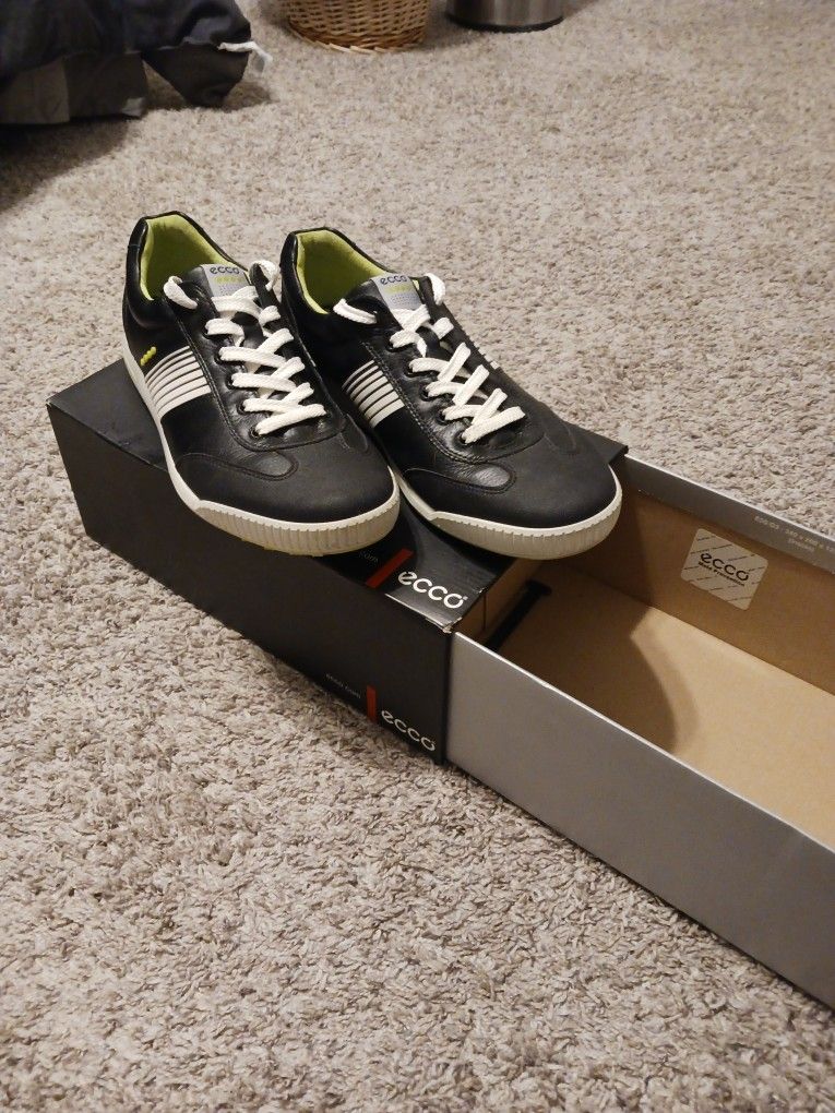 ECCO Golf shoes