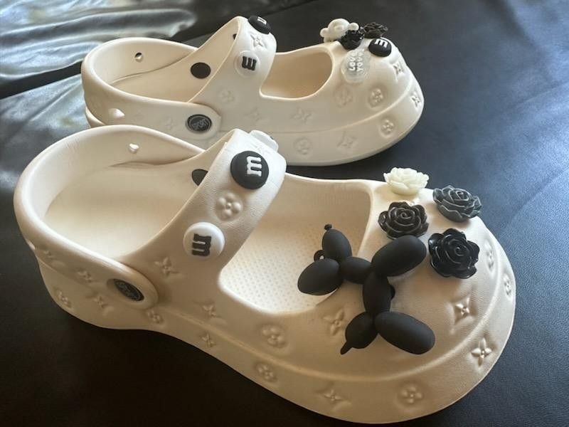 Dark Lolita LV Crocs
