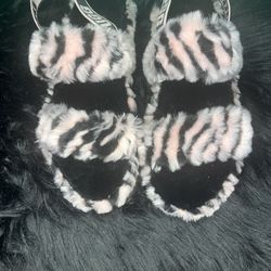 UGG Zebra Fluff Yeah Animalia lamb fur slippers 