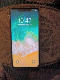 iPhone Xs Max 64gb unlocked any carrier