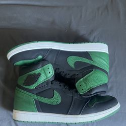 Nike Air Jordan Retro 1 High Pine Green Size 11