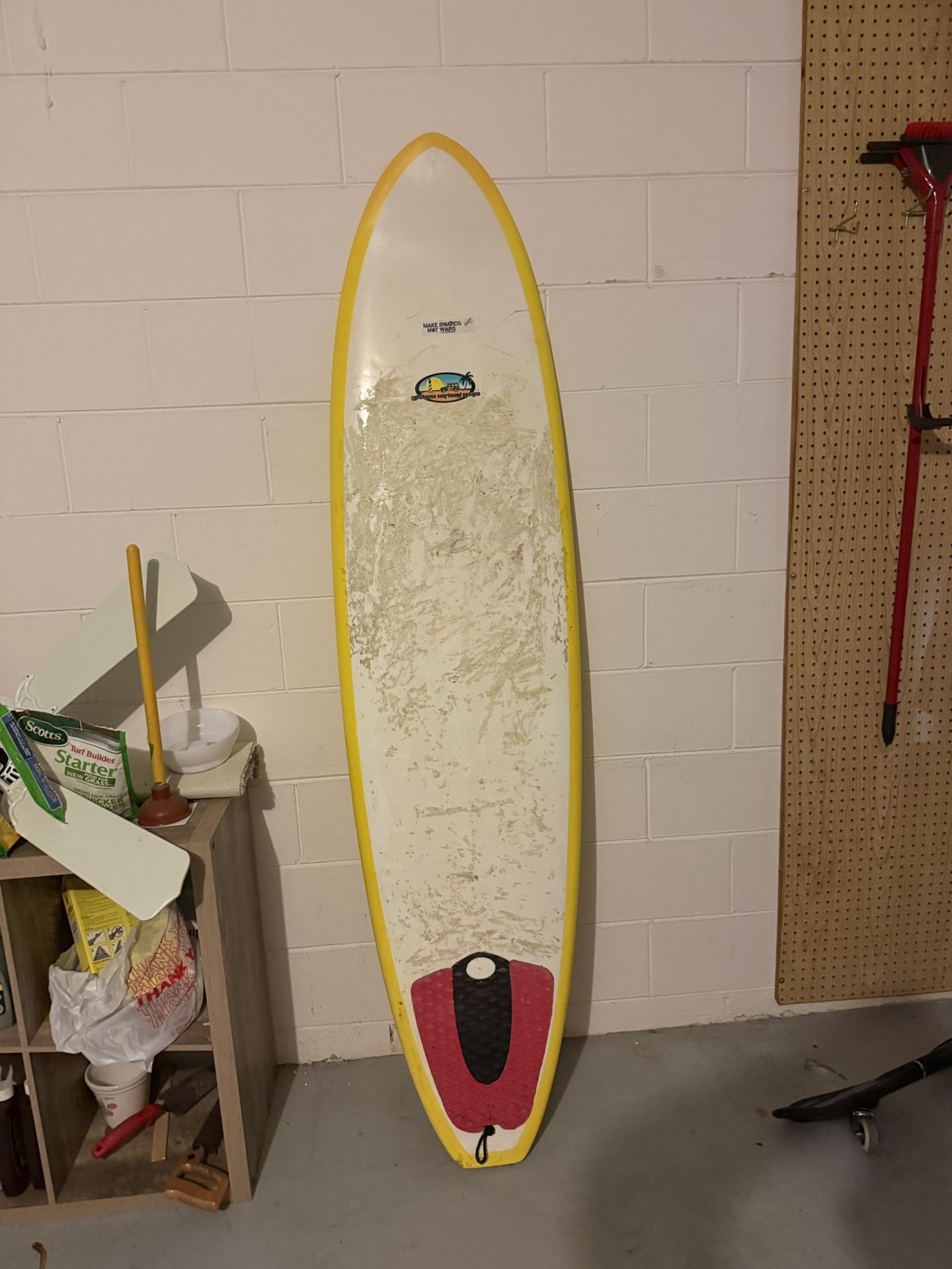 Epoxy surfboard  (lighthouse Designs)