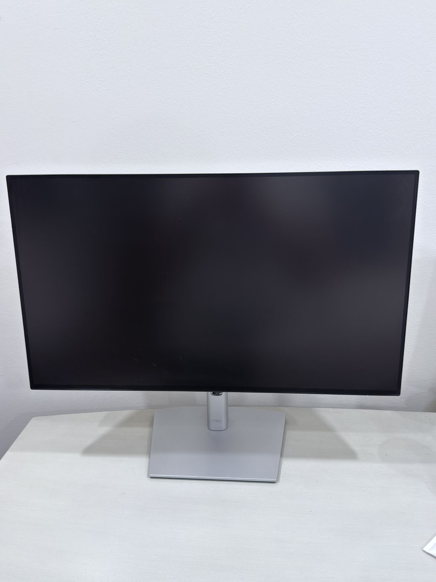 Dell 23.8” Flat Panel Monitor - U2422H