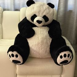 Huge Teddy Bear!!!  Great Condition!!!    Make an offer and come pick it up!!!