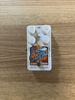Electro-Harmonix Canyon Delay & Looper Pedal