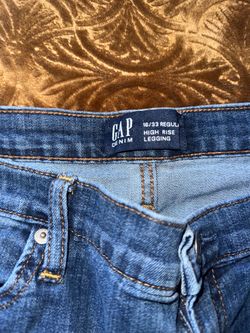 Gap jeans 16