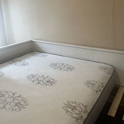 New Queen Mattress - (used Box For Free Included)