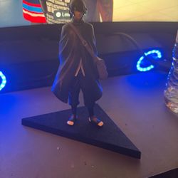Anime Sasuke Figure