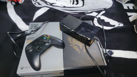 Xbox one Advance warfare edition with black controller