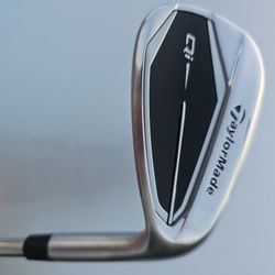 Qi TaylorMade Approach Steel Iron RF