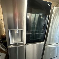LG Side By side Stainless Steel Refrigerator Instaview 