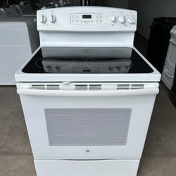 GE Electric Stove 30” (1 Month Warranty)