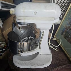 Vintage Kitchen Aid heavy duty bowl-lift stand mixer $200 obo
