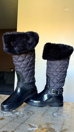 Rain Boots size 8