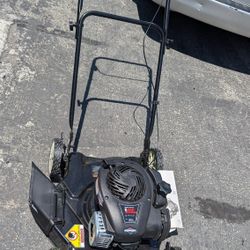 Small Lawn Mower 