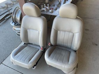 Lincoln Power seats