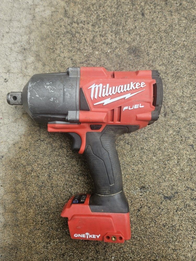 Milwaukee 3/4 Impact Wrench