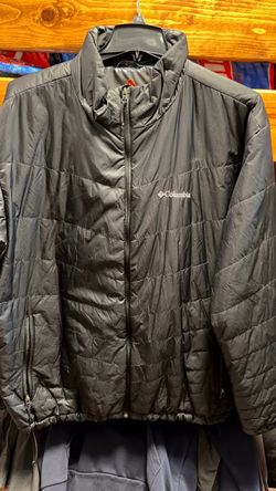 Men’s name brand clothes