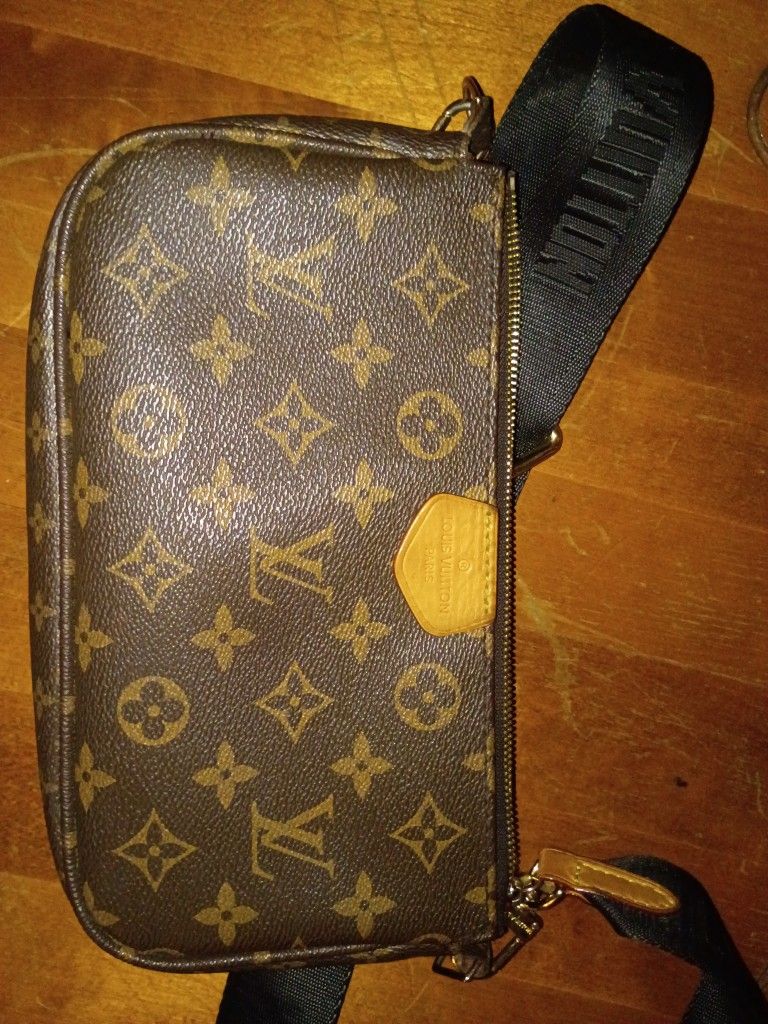 Louis Vuitton Purse