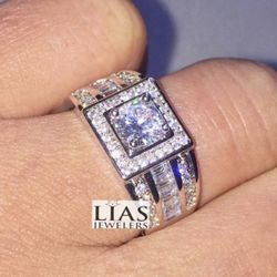 New 18k White Gold Men Wedding Ring 