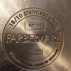 Farberware 18/10 stainless steel 8 qt stock pot/canning pot. Like new