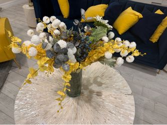 Flower arrangement