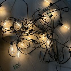 Outdoor String Lights – Warm White, Working Great