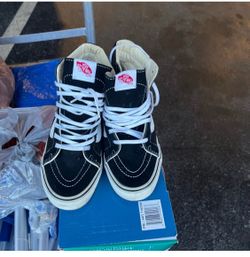 Vans Sk8-Hi Black White High-Top Sneakers