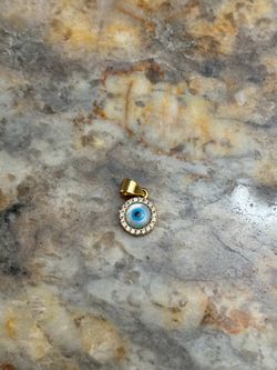 Evil eye pendant