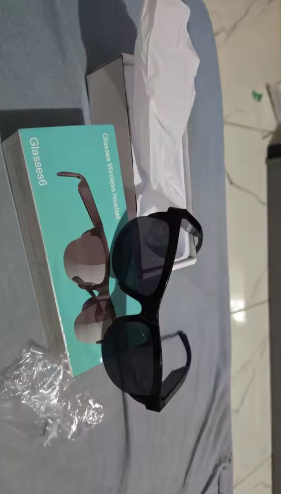 Smart Bluetooth Audio Sunglasses – Hands-Free Music & Calls 😎