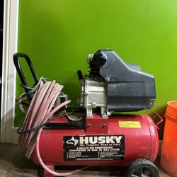 Husky Air Compressor 8 Gallon