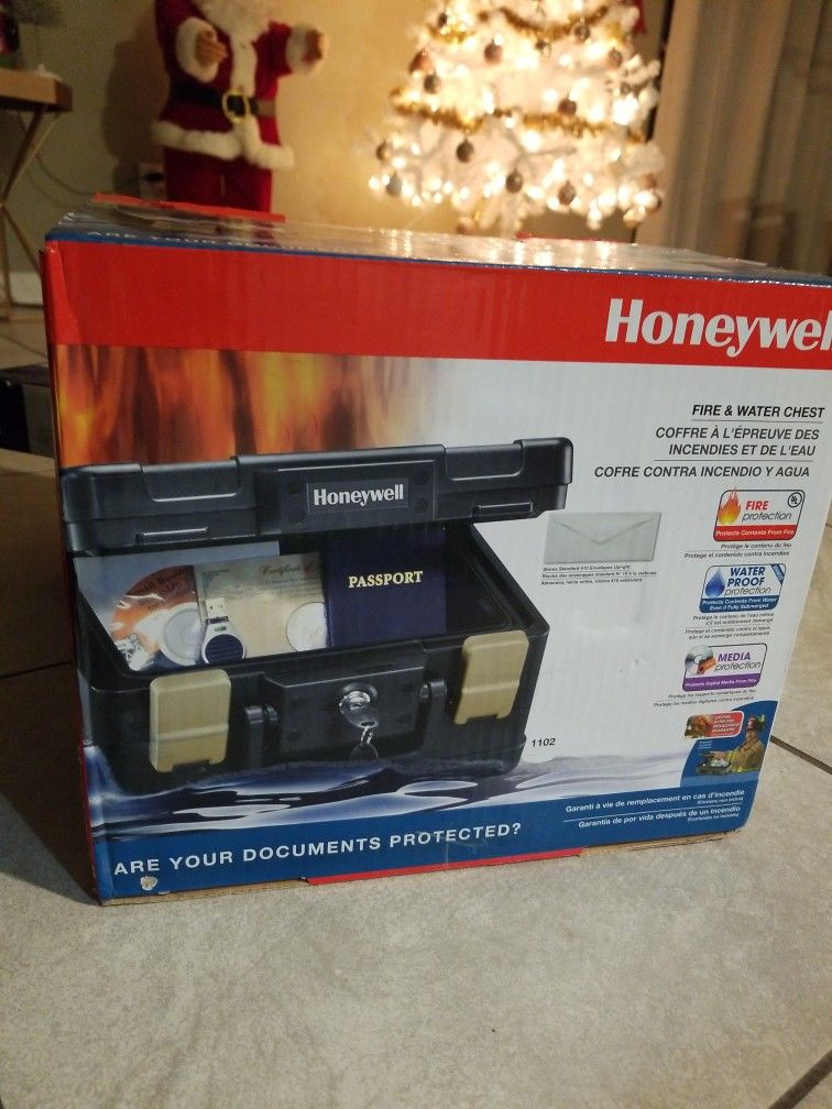 Honeywell Safe