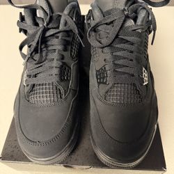 Jordan 4 Black Cats Size 9 
