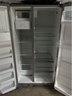 Whirlpool Refrigerator
