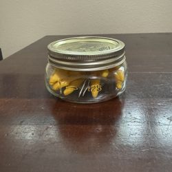 Vintage Lot Of Corn On The Cob Holders 17 Pieces In Small Mason Jar 