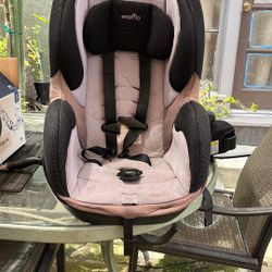 Child’s Car Seat 
