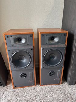 Mission 770 Freedom  Speakers floor standing V5/ Mark V Made In England vintage