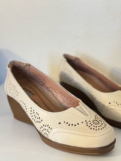 Cream Leather Wedge Slip-On Shoes