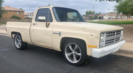1986 Chevy C10 Squarebody Short Bed LS