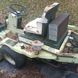 Cushman Mower 