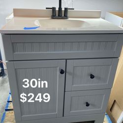 30in Bathroom Vanity With Top And Faucet