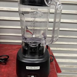 Hamilton Beach Commercial Blender Nsf Commercial Restaurant Countertop Two Available Like New Work Perfect 44 Ounce Cup