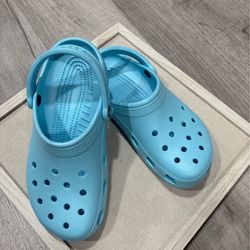 Crocs Blue - New Women’s 9 Men’s 7