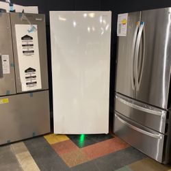 Frigidaire Stand Up Freezer 20 Cubic Ft. 