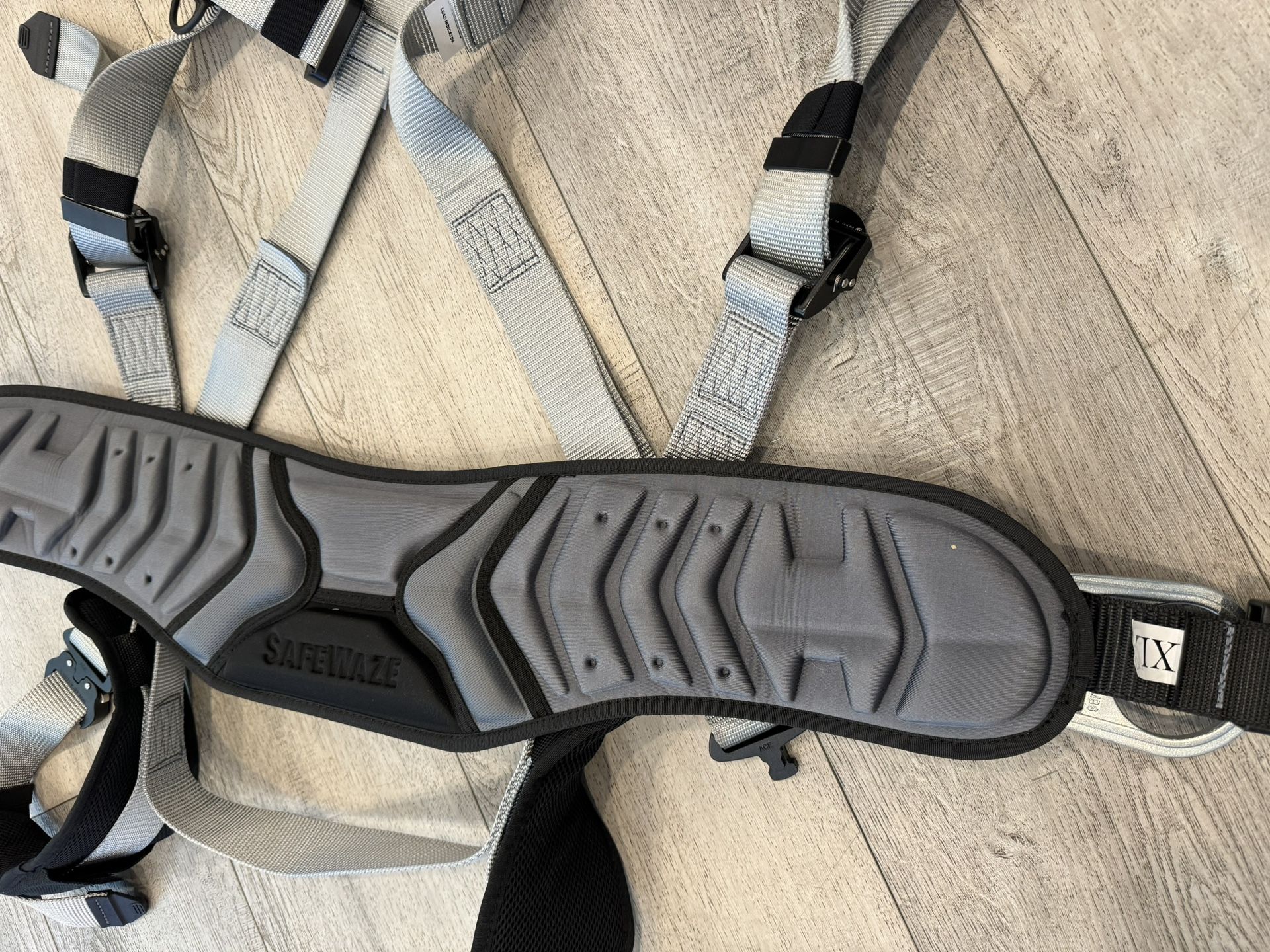 Harness, Fall Protection Facility maintenance & Safety